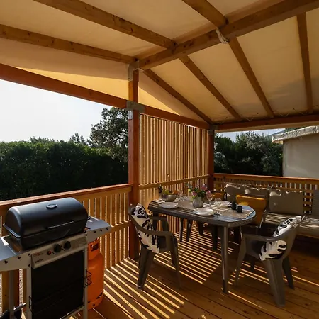 Glamping Tents - Camp Slatina Мартиншчица