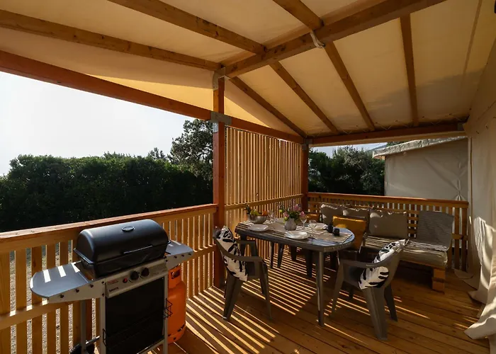 Glamping Tents - Camp Slatina Martinšćica